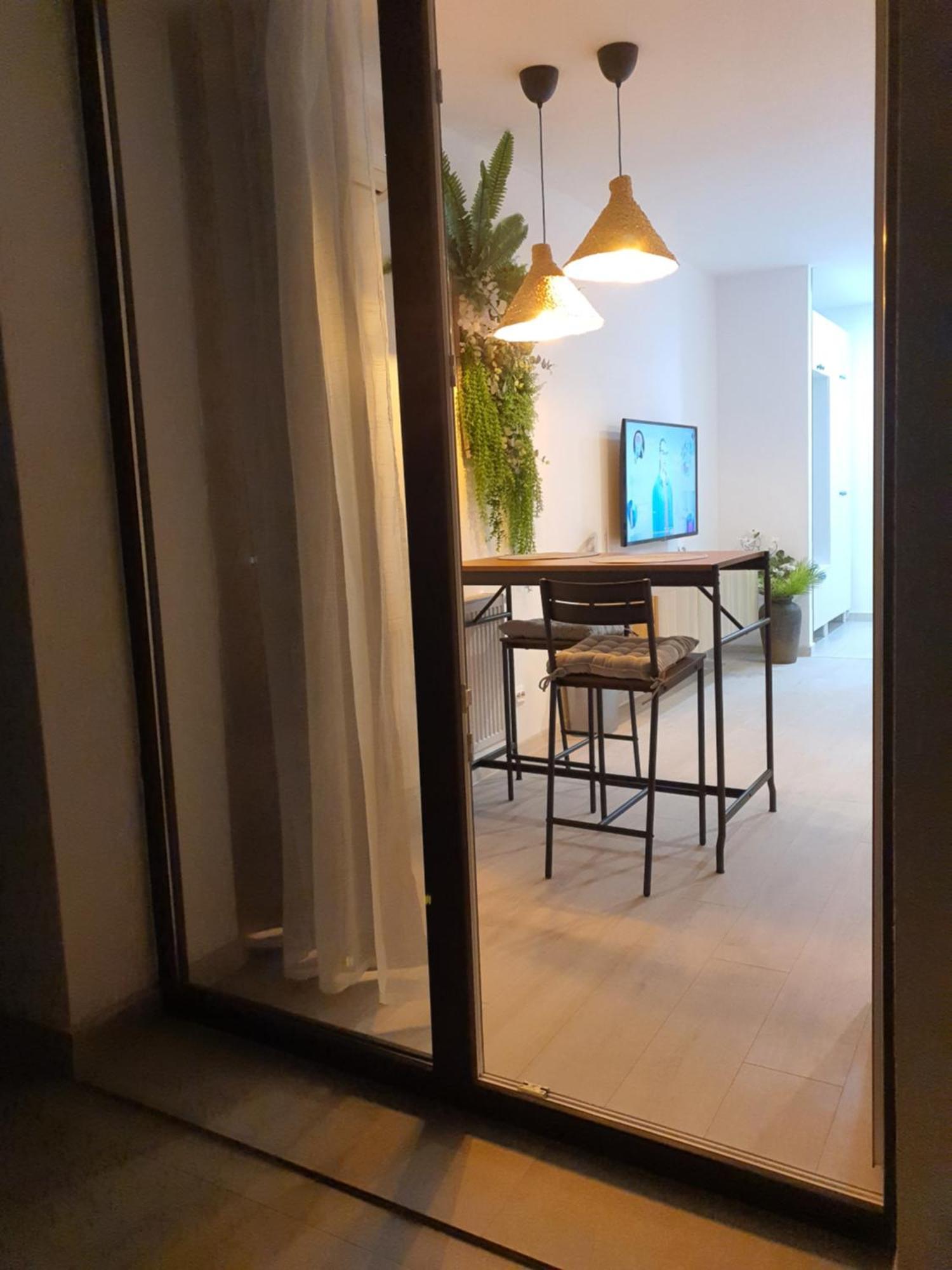 Premium Hils Brauner Studio Bucharest Exterior photo